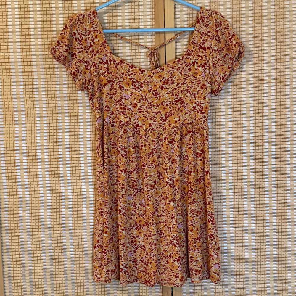 Wild Moss Orange Red Floral Empire Waist Mini Dress Short Sleeve Smocked Back S‎